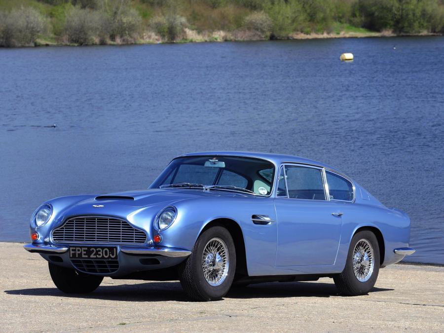  Aston Martin DB6 (Mk II) 1969 года  (UK) (фото 1 из 11)